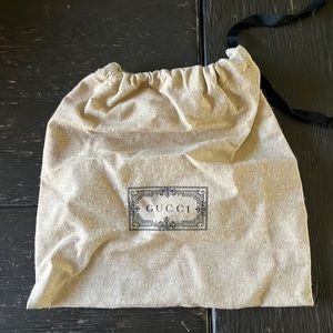 Gucci dust bag